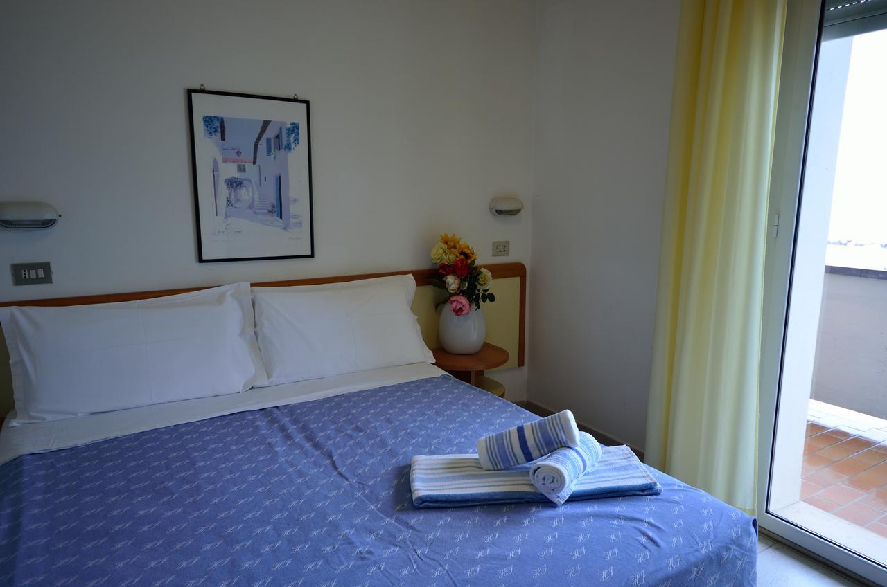 Hotel Man ليدو دي سافيو المظهر الخارجي الصورة